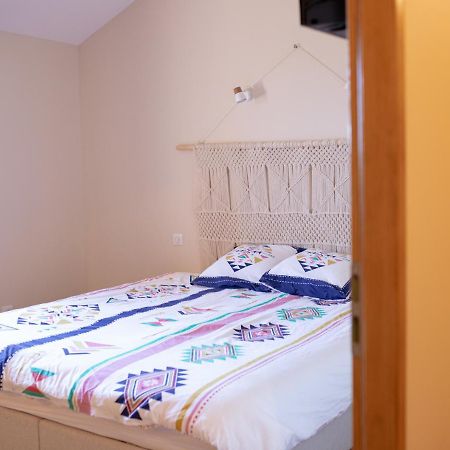 Domaine Des Jammetous - Hotel And Yoga Retreat Center La Magdelaine-Sur-Tarn Esterno foto