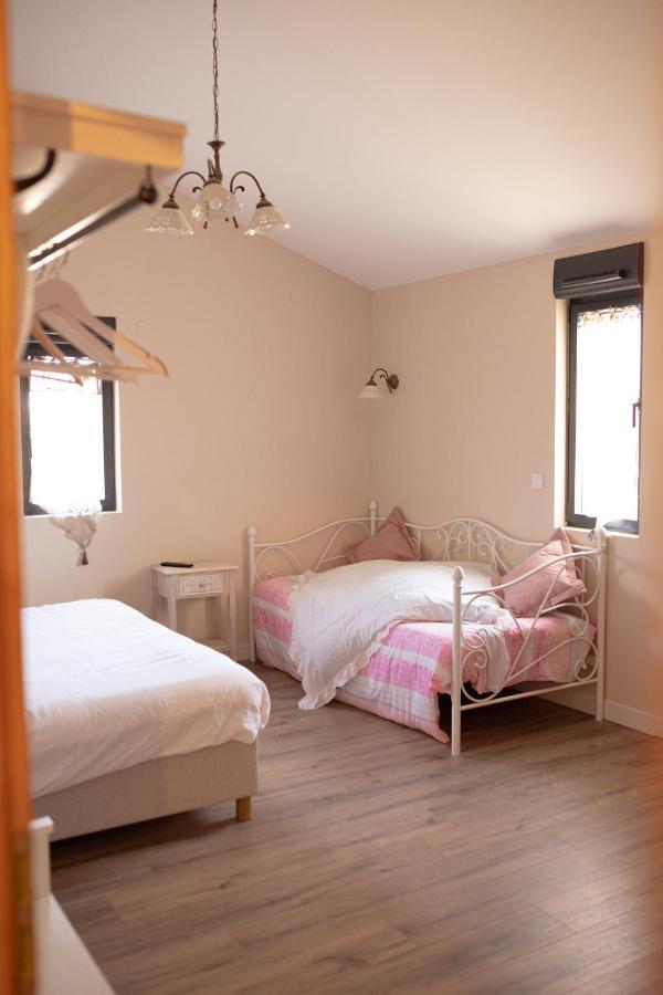 Domaine Des Jammetous - Hotel And Yoga Retreat Center La Magdelaine-Sur-Tarn Esterno foto